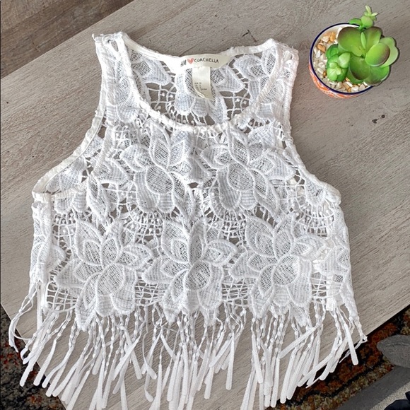 H&M Tops - White Crop Top